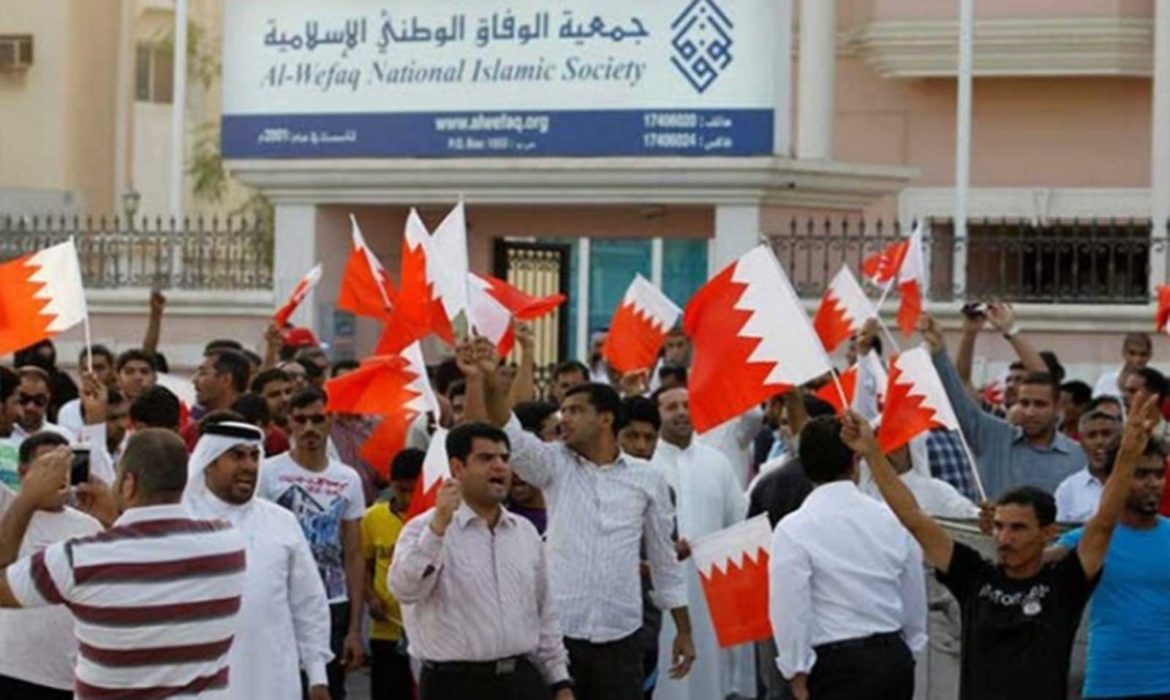 على الشعب البحريني  التمسك بسلمية الاحتجاجات والسلطة بترجيح لغة المنطق