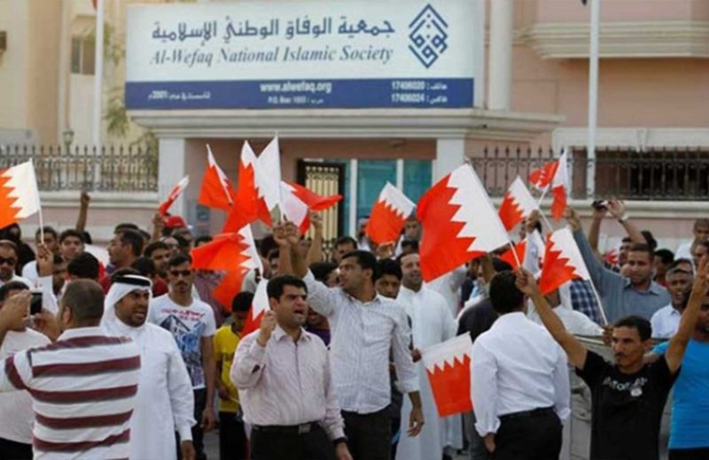 على الشعب البحريني  التمسك بسلمية الاحتجاجات والسلطة بترجيح لغة المنطق